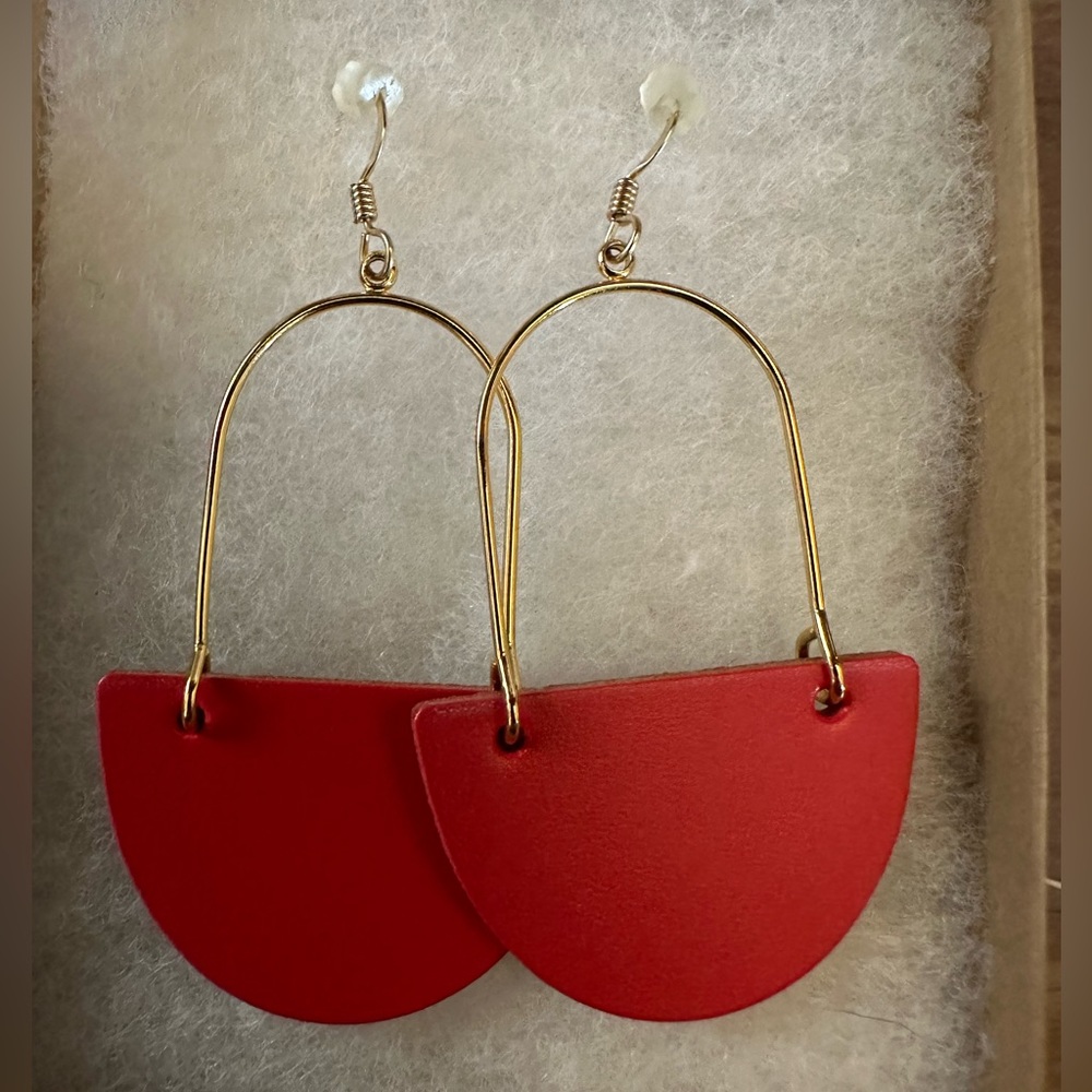 Nickel and Suede Red Isla, one size, worn once. - Picture 4 of 4